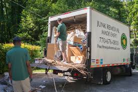 Best Basement Cleanout  in Hagerstown, IN